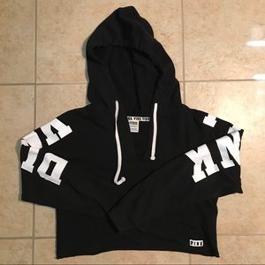 Cropped hoodie